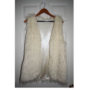 Faux Fur Vest. Small.